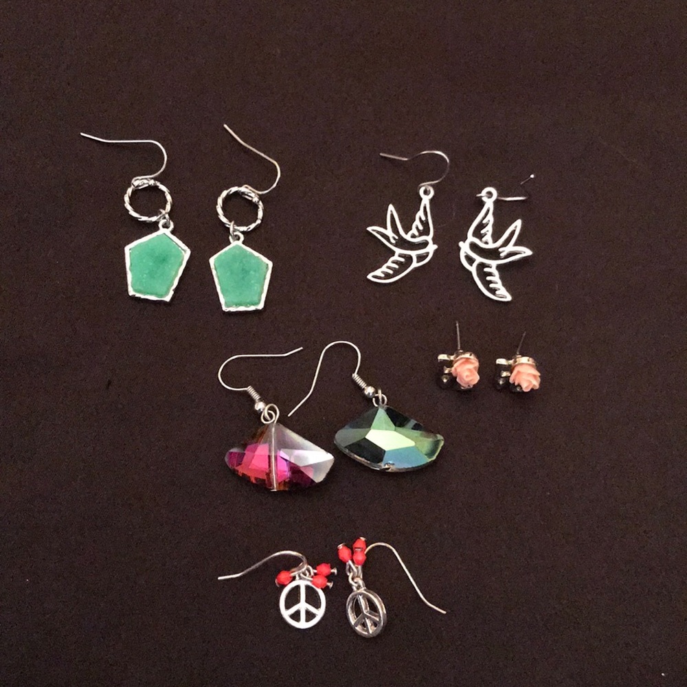 earrings (all included)